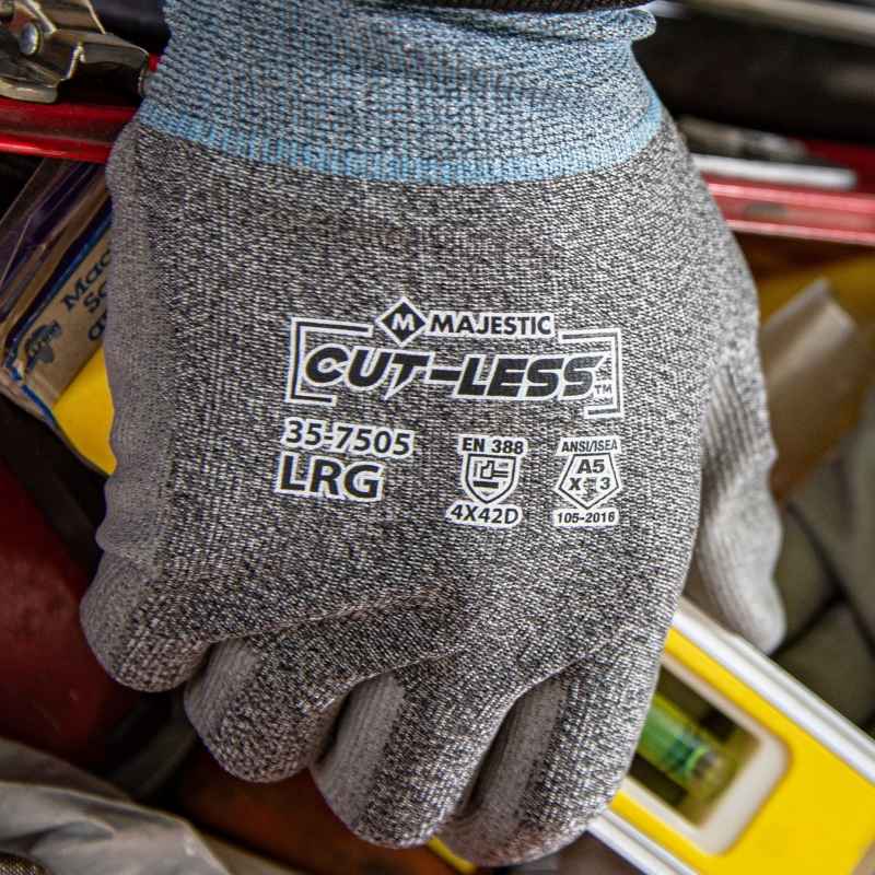 Majestic's 35-7505 Cut-Less Glove