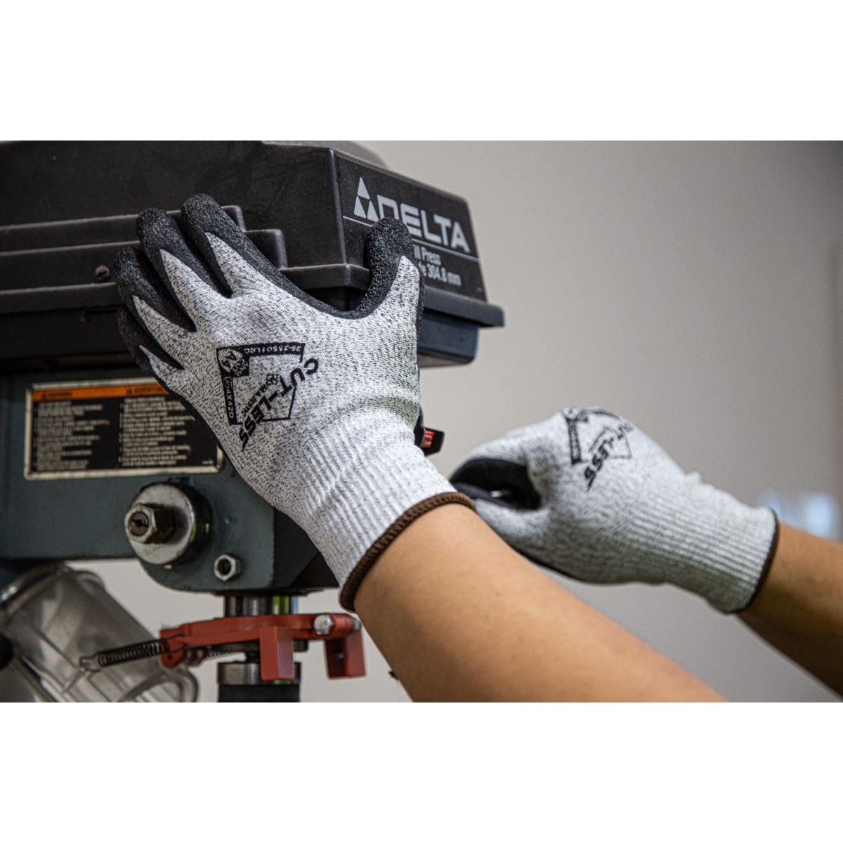 Cut-Less Korplex Glove with Crinkle Latex Palm, 13g, ANSI A5