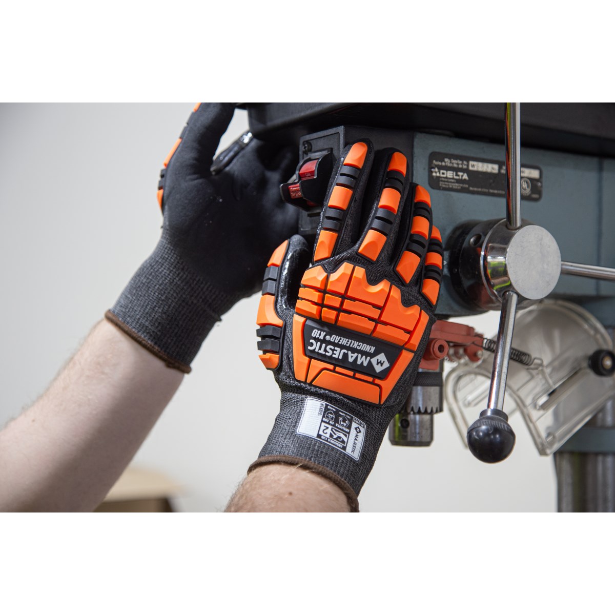 X-10 Korplex Glove with Foam Nitrile Palm, 18g, ANSI A4 | Majestic