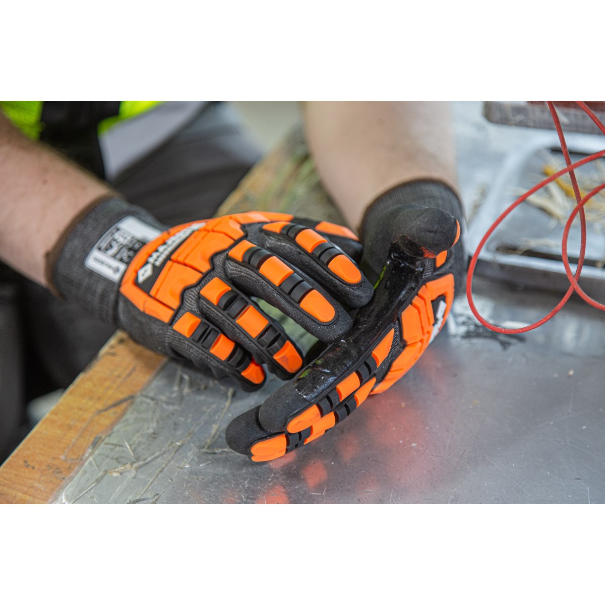 X-10 Korplex Glove with Foam Nitrile Palm, 18g, ANSI A4 | Majestic