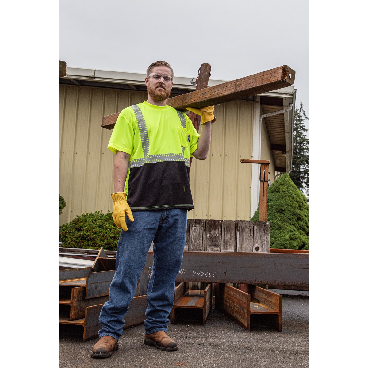 High Visibility Short Sleeve Shirt with Reflective Chainsaw